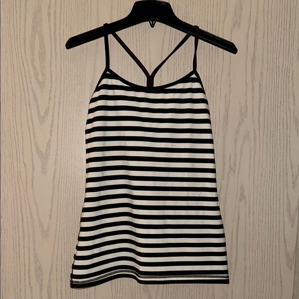 Lululemon Athletica Black and White Fitted Tank Top